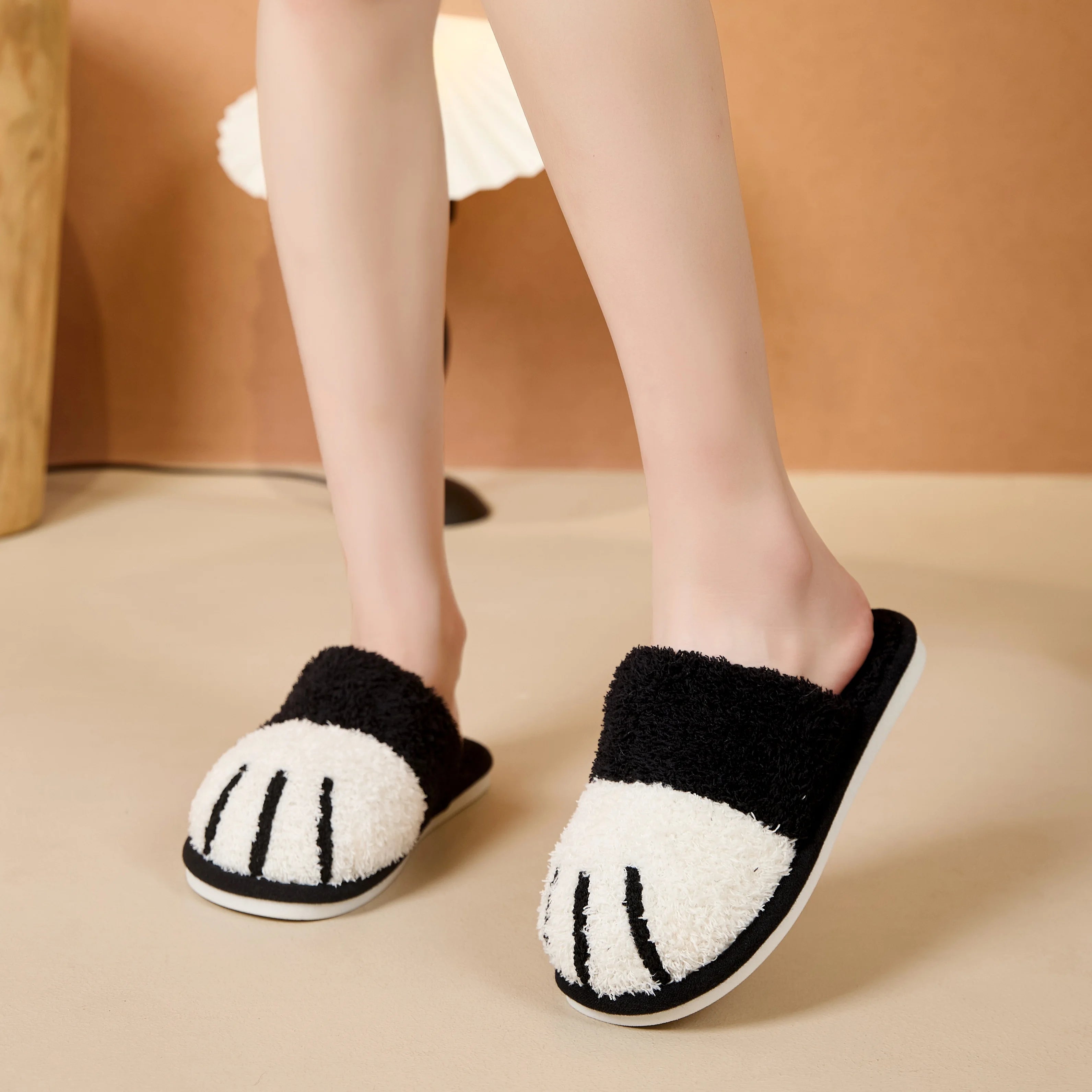 Unisex warm cat paw slippers for home
