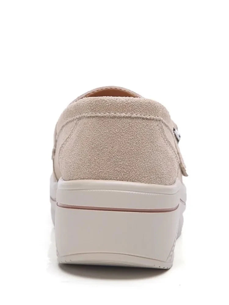 Unisex Flats Elegant Skateboard Shoes White Sneakers