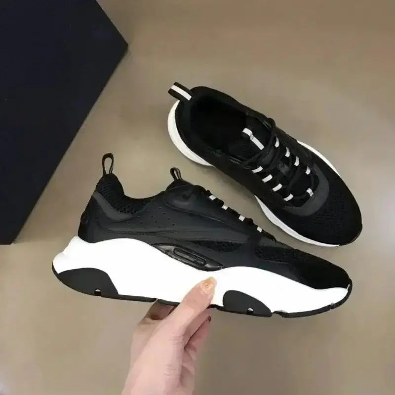 New Mesh Breathable Shock Absorption Unisex Shoes