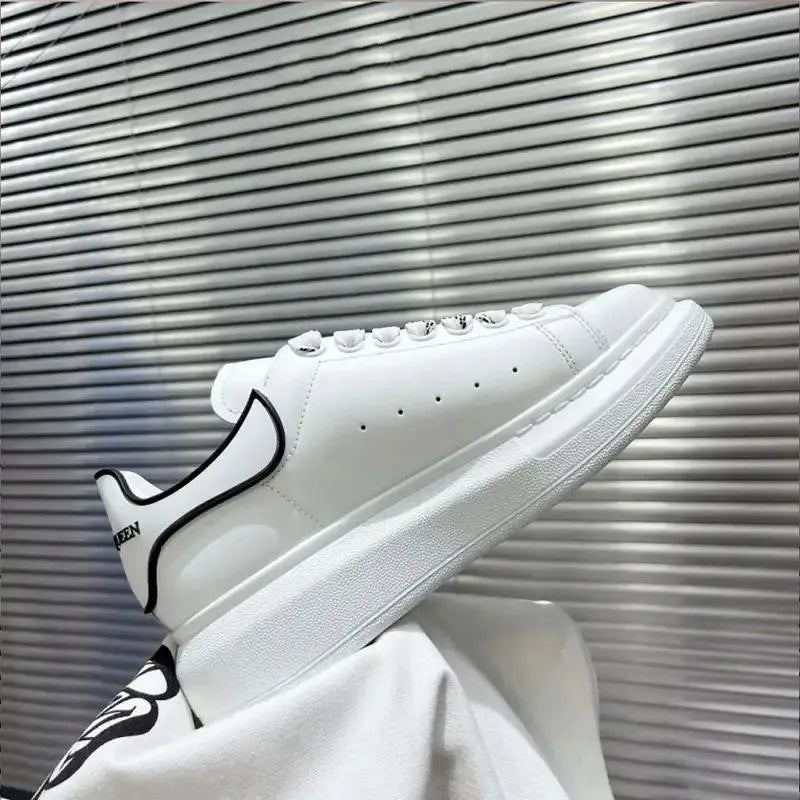 Unisex Flats Elegant Skateboard Shoes White Sneakers