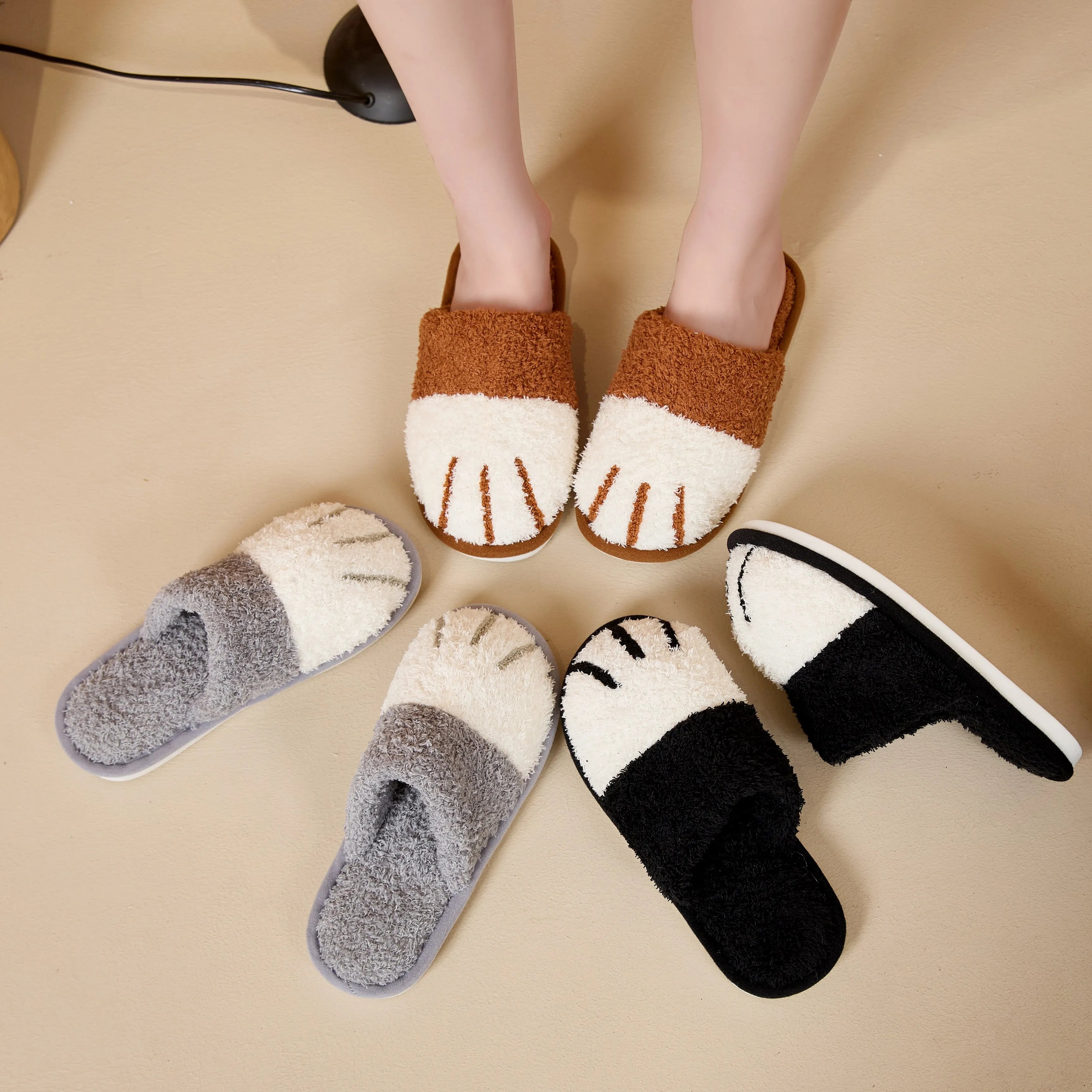 Unisex warm cat paw slippers for home